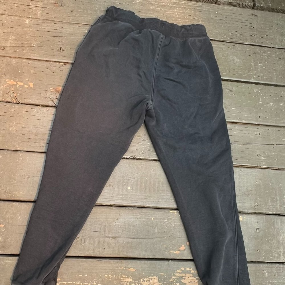 sweatpants
